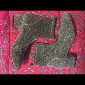 Forever 21 glitter boots